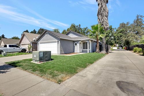 1045 Windsor Way, Chico, CA, 95926-3259 | Card Image