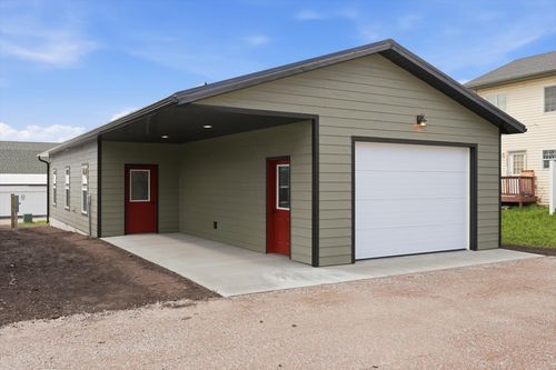 211 1st Ave Se, Ronan, MT, 59864 | Card Image