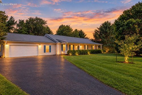 600 Ison Ln, Harrodsburg, KY, 40330-8872 | Card Image