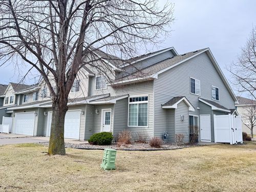 124-2452 Yellowstone Dr, Hastings, MN, 55033-3756 | Card Image