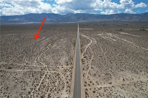 769 Meridian Rd, Lucerne Valley, CA, 92356 | Card Image