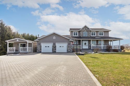 29 Cummings Rd, Lyn, ON, K0E1M0 | Card Image
