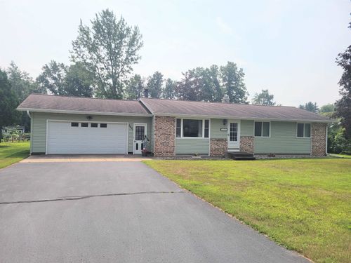 2621 Springville Dr, PLOVER, WI, 54467-2807 | Card Image