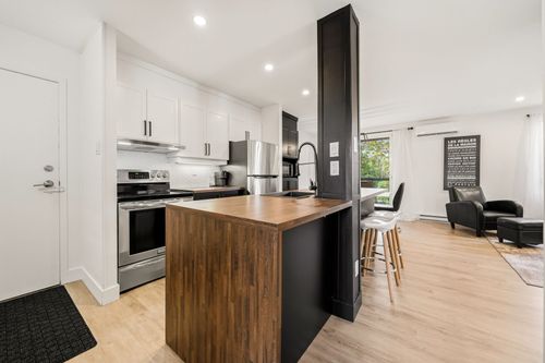 301-34 Rue Thibault, Lévis, QC, G6V2J7 | Card Image