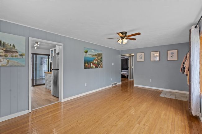 1028 Roseanne Ave, House other with 3 bedrooms, 2 bathrooms and 5 parking in Pittsburgh PA | Image 7