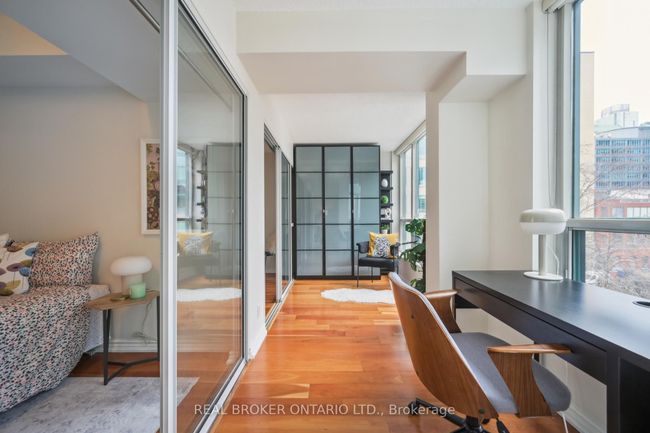 508 - 92 King St E, Condo with 3 bedrooms, 2 bathrooms and 1 parking in Toronto ON | Image 29