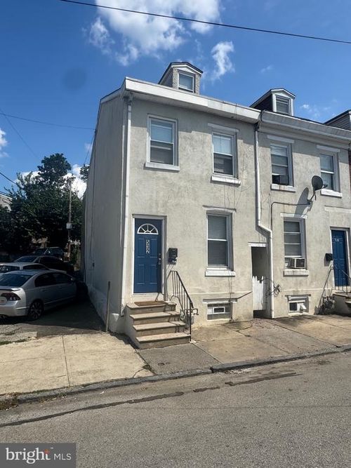 532 Norris St, NORRISTOWN, PA, 19401-4754 | Card Image