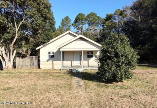 7325 Grierson St, Moss Point, MS, 39563-4934 | Card Image