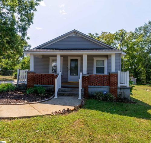 301 Lee St, Pickens, SC, 29671-2591 | Card Image