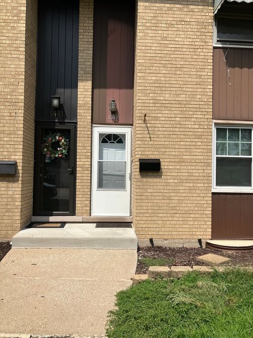 1409-1409 W Le Moyne Street, Melrose Park, IL, 60160 | Card Image