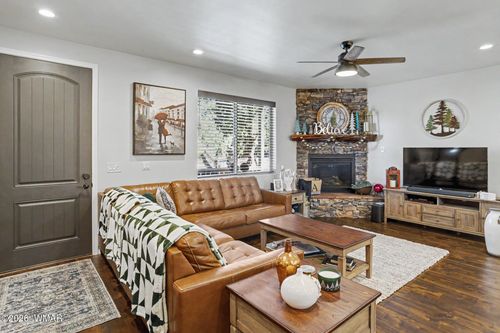 2620 N Eagle View Cir, Show Low, AZ, 85901-8329 | Card Image