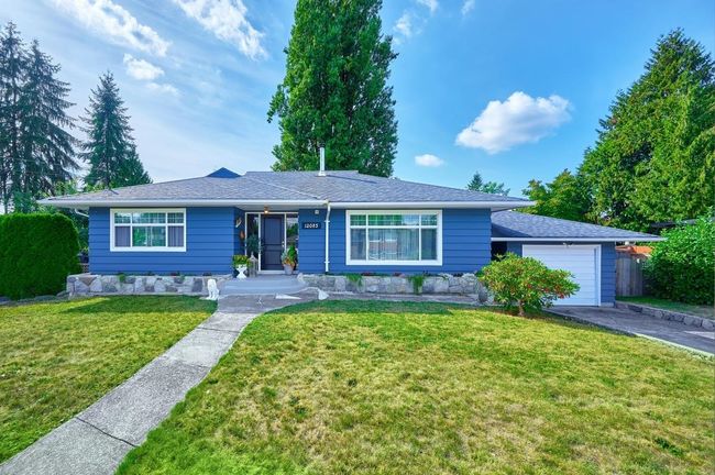 12085 York Street, House other with 3 bedrooms, 1 bathrooms and 1 parking in Maple Ridge BC | Image 1