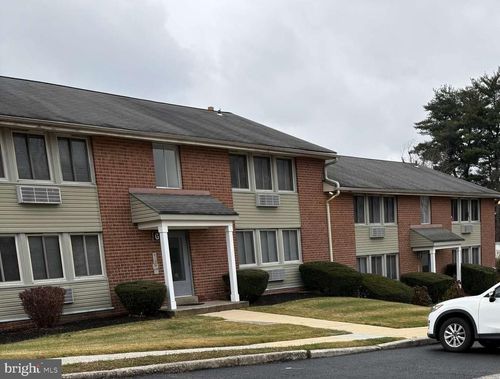 apt-g4-250 Tanglewood Ln, KING OF PRUSSIA, PA, 19406-2349 | Card Image