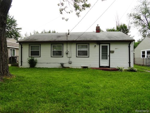 2611 Caledonia Ct, Westland, MI, 48186-4602 | Card Image