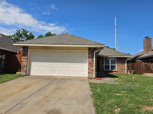 2329 Shalimar Dr, Garland, TX, 75040-4374 | Card Image