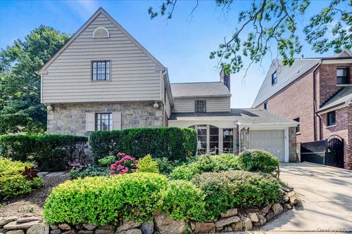 1264 Rhinelander Avenue, New York, NY, 10461 | Card Image