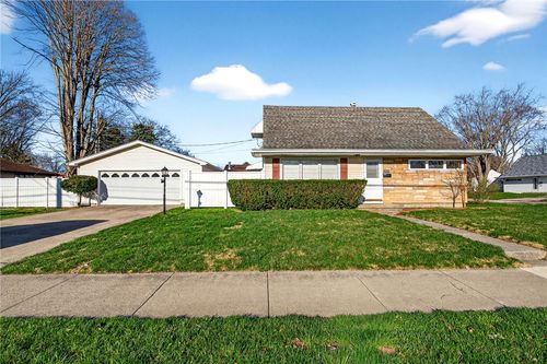 2051 Smithville Rd, Kettering, OH, 45420-1463 | Card Image