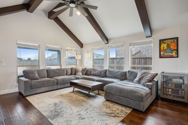 218 Calvert Dr, House other with 4 bedrooms, 3 bathrooms and null parking in Midlothian TX | Image 10