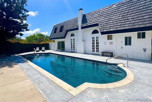 9431 W Lilac Rd, Escondido, CA, 92026-5102 | Card Image