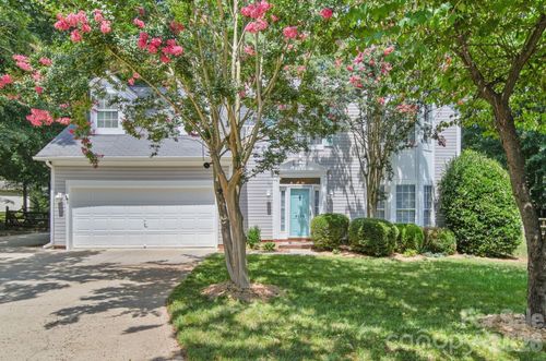 9136 Whittel Pl, Charlotte, NC, 28216-1762 | Card Image