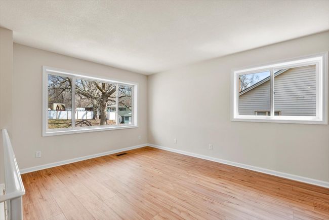 living room | Image 6