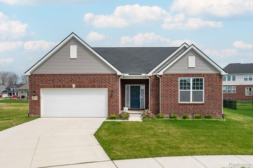 24737 Arbor Ct, Macomb, MI, 48042-4549 | Card Image