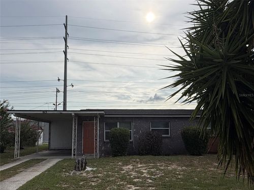 613 Carver Dr, Lake Wales, FL, 33853-3638 | Card Image