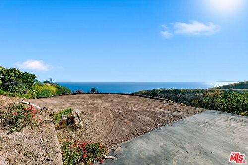 20756 Seaboard Road, Malibu, CA, 90265 | Card Image