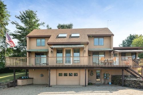 22 Little Neck Rd, Ipswich, MA, 01938-2408 | Card Image