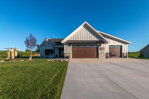 25 Wishbone Way, Sheridan, WY, 82801-8554 | Card Image
