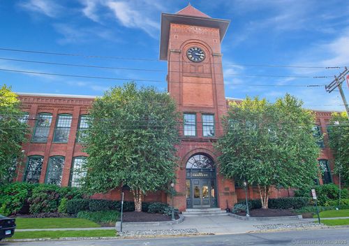 apt-204-25 Grand St, Norwalk, CT, 06851-3525 | Card Image