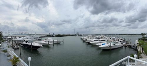111-7904 West Dr, North Bay Village, FL, 33141-5592 | Card Image