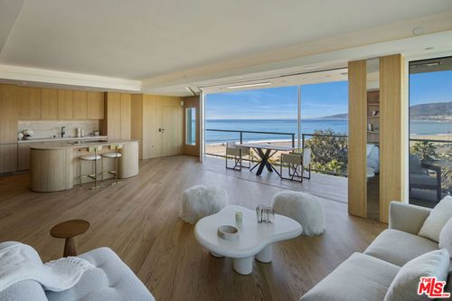 f801-101 Ocean Ave, Santa Monica, CA, 90402-1483 | Card Image