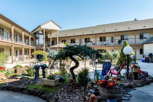 787 Nw Canal Blvd, Redmond, OR, 97756-1588 | Card Image