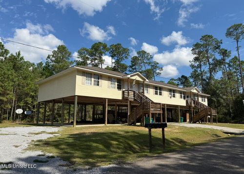 4050 Ninth St, Bay Saint Louis, MS, 39520-7721 | Card Image