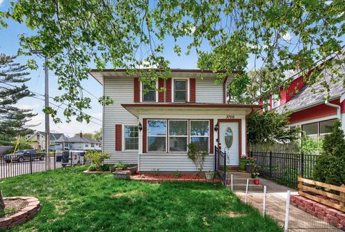 3756 10th Avenue S, Minneapolis, MN, 55407 | Card Image