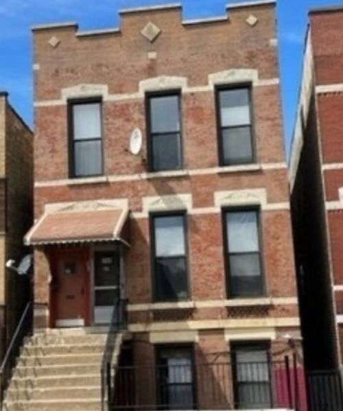 2f-260 W 24th Street, Chicago, IL, 60616 | Card Image