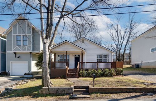 2412 Chapel Ave, Nashville, TN, 37206-2250 | Card Image