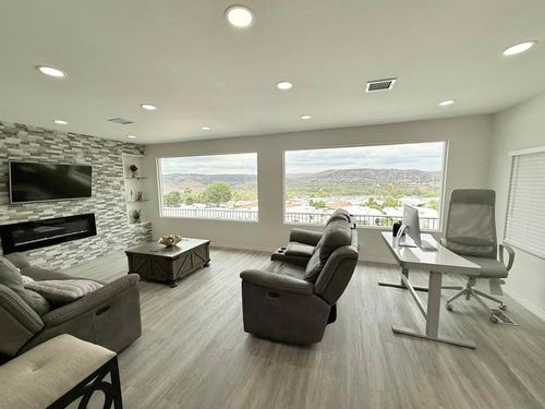 spc-219-7467 Mission Gorge Rd, Santee, CA, 92071-3341 | Card Image