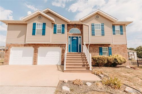 22961 Revelation Rd, Waynesville, MO, 65583-7827 | Card Image
