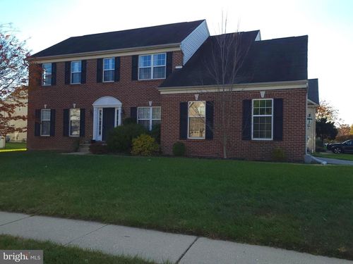 17 Bordeaux Blvd, NEWARK, DE, 19702-4545 | Card Image