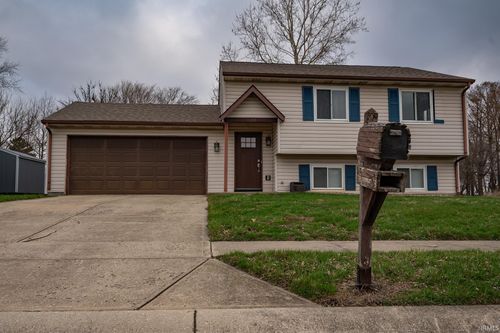 1122 Blue Jay Drive, Greentown, IN, 46936 | Card Image