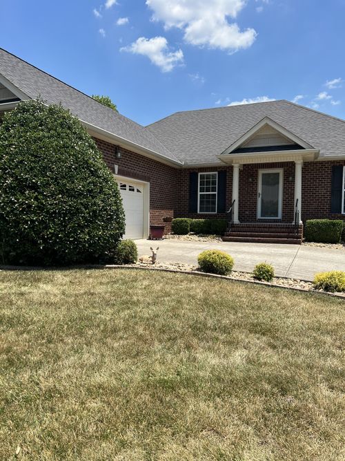 103 Beacon St, Gallatin, TN, 37066-7614 | Card Image