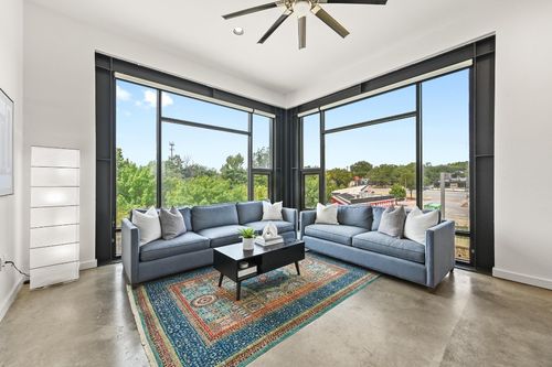 apt-307-2525 S Lamar Blvd, Austin, TX, 78704-4789 | Card Image