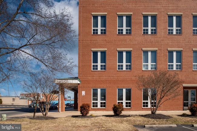 STE-102 - 9255 Center St, Home with 0 bedrooms, 1 bathrooms and null parking in Manassas VA | Image 5