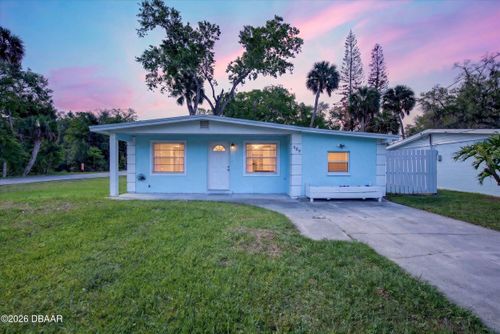 128 Oak Ridge Ave, EDGEWATER, FL, 32132-1546 | Card Image