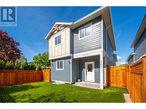 102-11612 Victoria Rd S, Summerland, BC, V0H1Z2 | Card Image