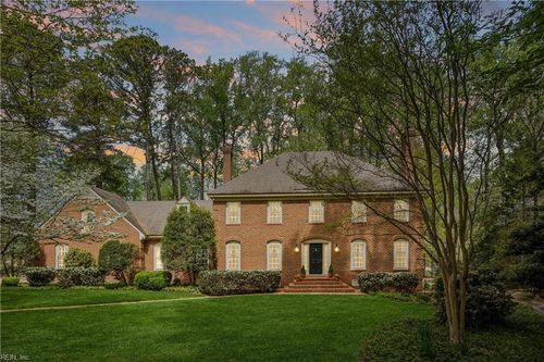 105 Robert Miles, Williamsburg, VA, 23185 | Card Image