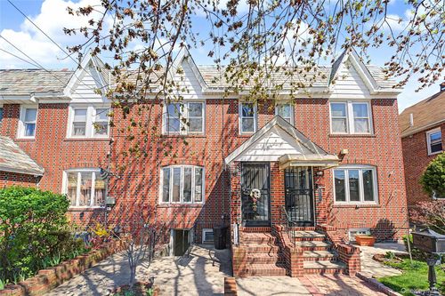15145 20th Road, New York, NY, 11357 | Card Image