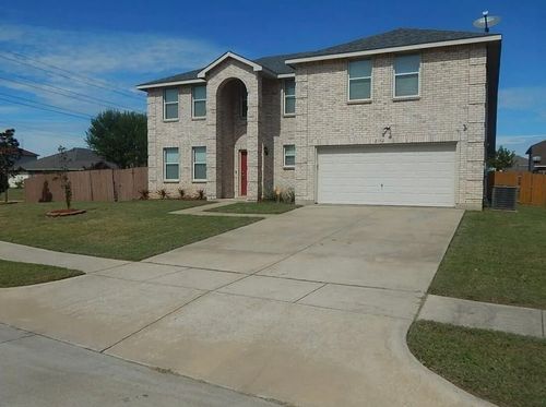 2152 Zion Hl, Grand Prairie, TX, 75052-8847 | Card Image